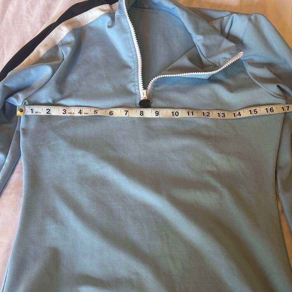 Champion 1/4 zip long sleeve athletic top in light blue with stripe. Women L - Picture 5 of 7